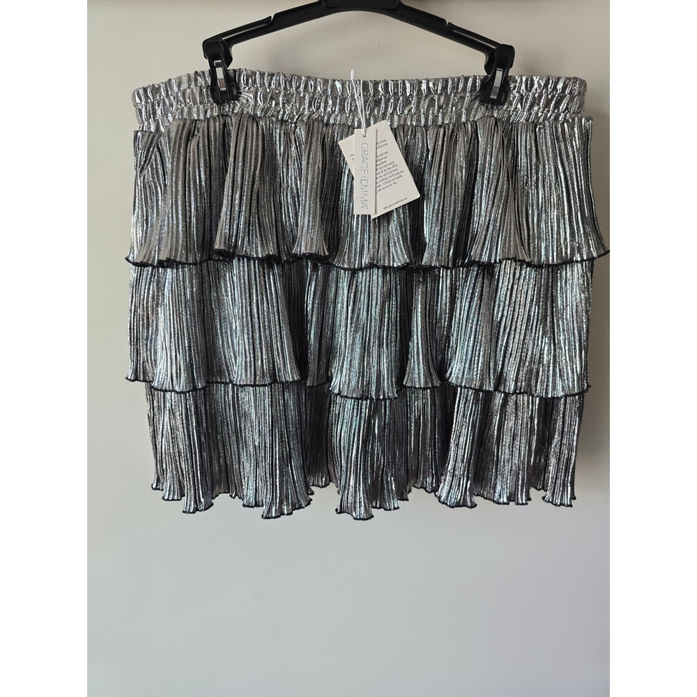 Grace + Emma Silver Metallic Tiered Pleated Mini Skirt Plus Size 3XL NWT